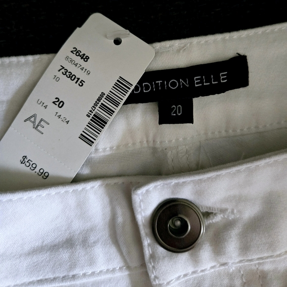 Addition Elle White Capris - Picture 2 of 4